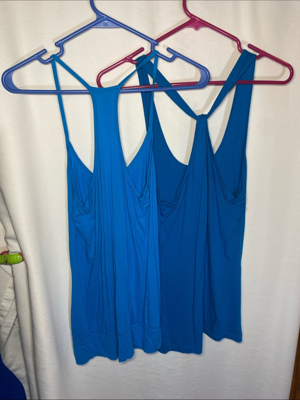Abercrombie and Fitch Size Medium Layering/Tank Tops Y2K - Picture 5 of 10